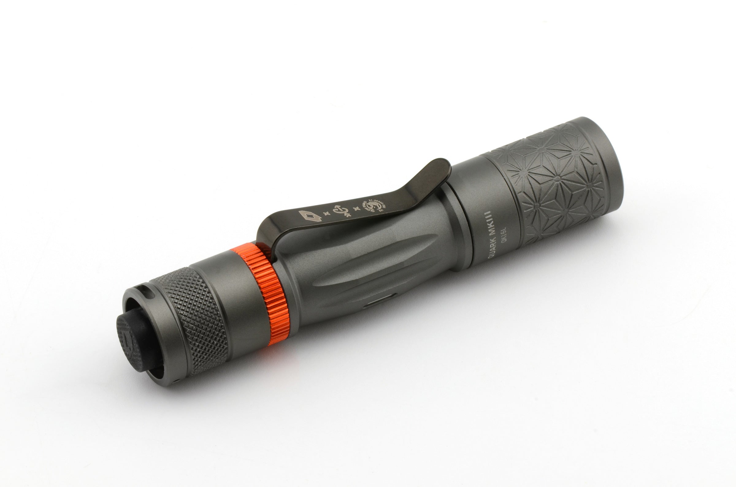 Foursevens x Carryology x Glow Rhino Quark QK16L MKIII Onibi