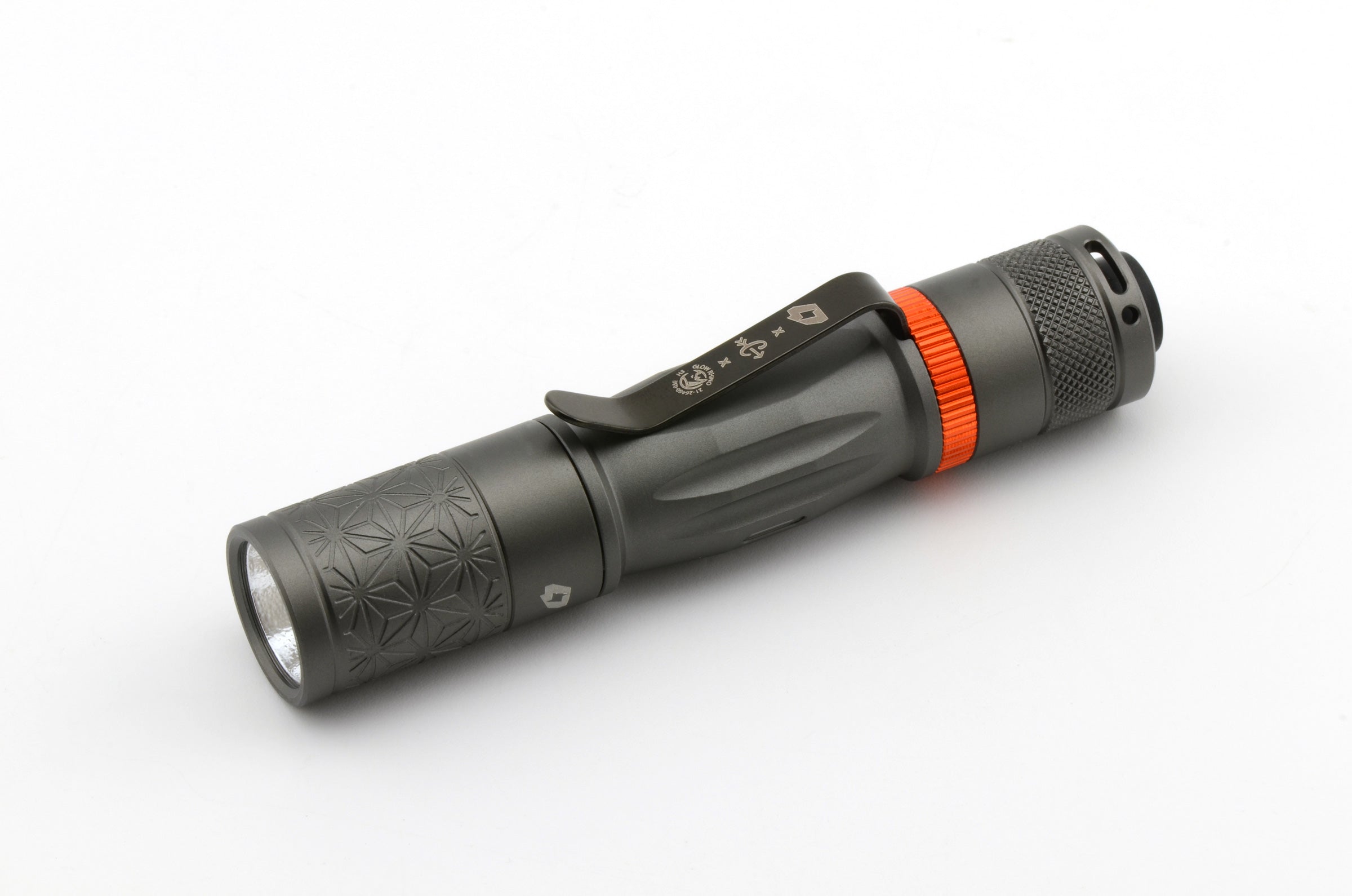 Foursevens x Carryology x Glow Rhino Quark QK16L MKIII Onibi (Tritium Edition)