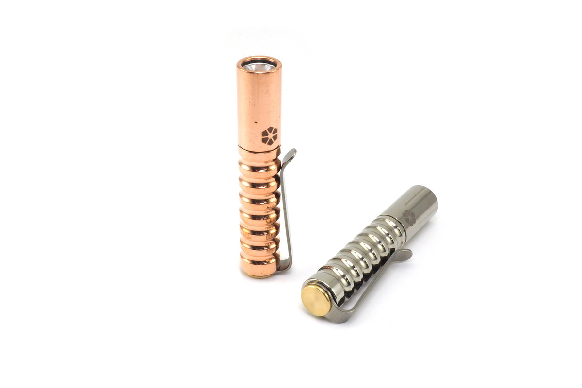 Beta Flashlight Beta QRv2/3 Pocket Clip – darksucks.com
